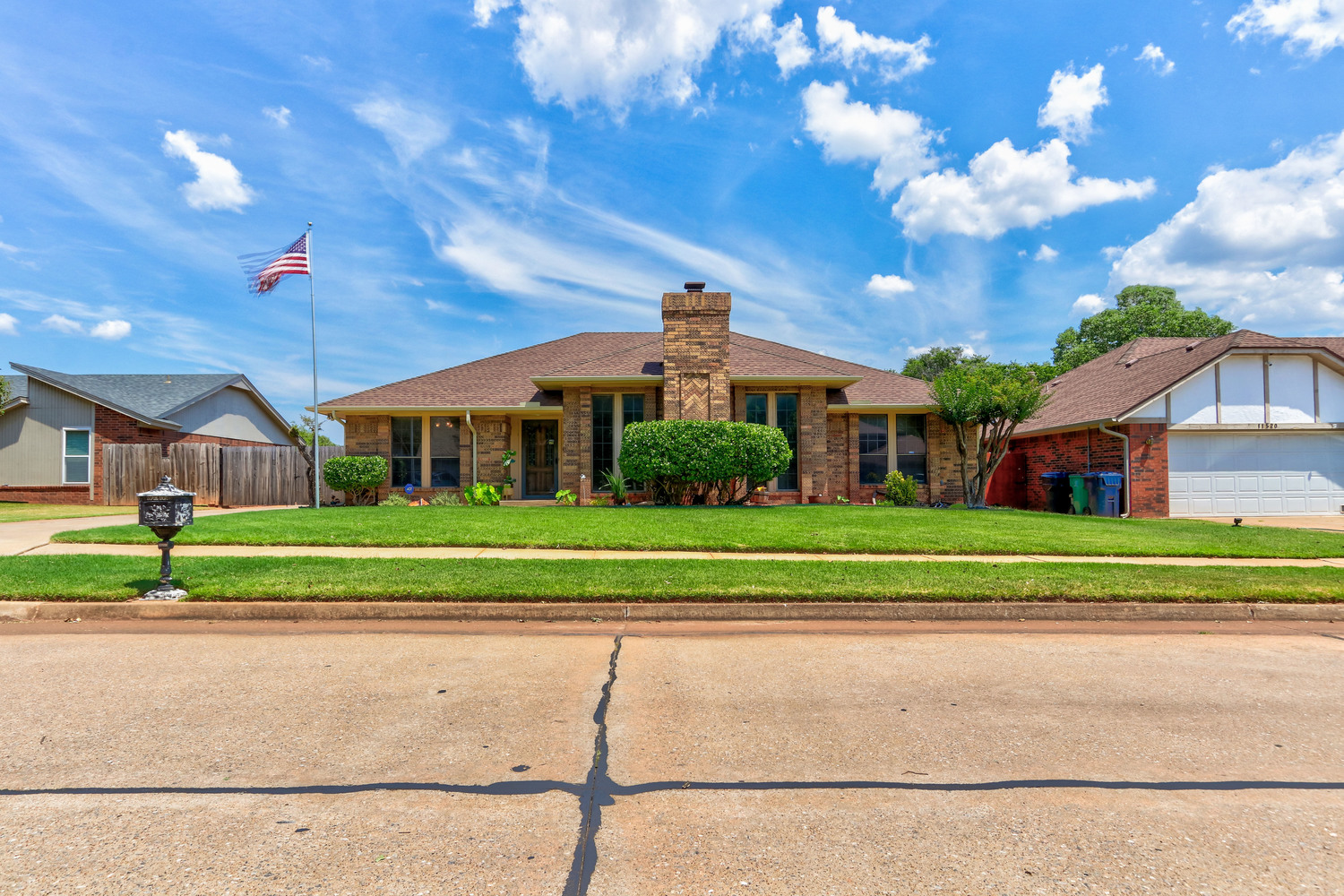 11516 Cedar Valley Drive Oklahoma City, Oklahoma 73170 Nested Tours